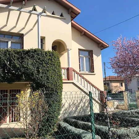 Villa La Grande Maison-toulouse Garonne-parking/jardin *