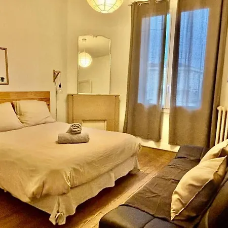 La Grande Maison-toulouse Garonne-parking/jardin * Toulouse