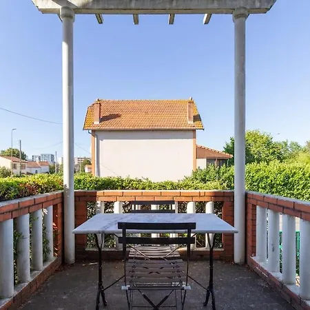 La Grande Maison-toulouse Garonne-parking/jardin