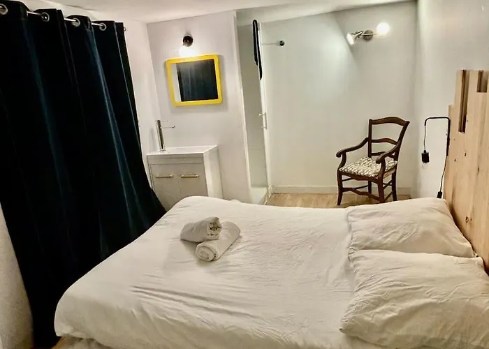 La Grande Maison-toulouse Garonne-parking/jardin فيلة