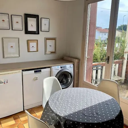 La Grande Maison-toulouse Garonne-parking/jardin *